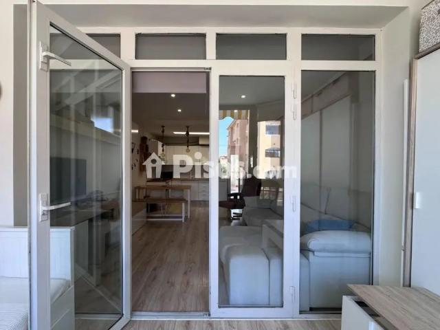 Apartamento en alquiler en los Pacos