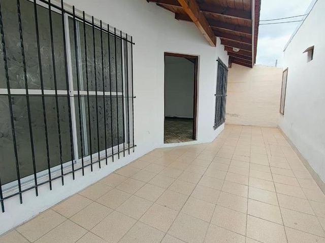 Apartamento en alquiler en Llavallol