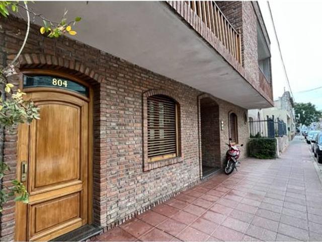 Apartamento en alquiler en Luján