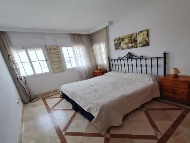 Apartamento en Alquiler en Marbella, Málaga