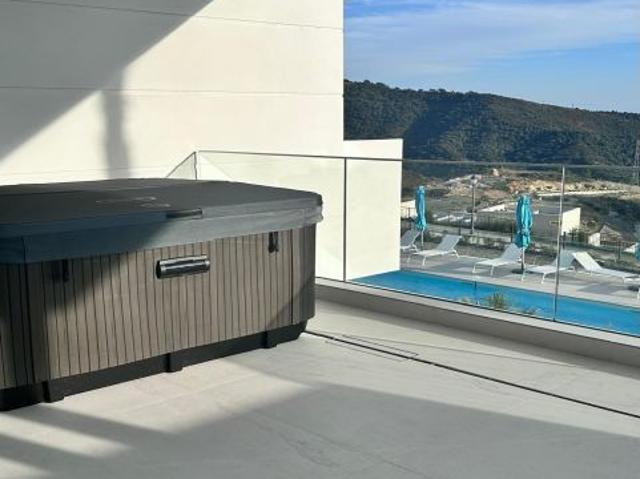 Apartamento en Alquiler en Marbella, Málaga