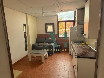 Apartamento en alquiler en Margallo