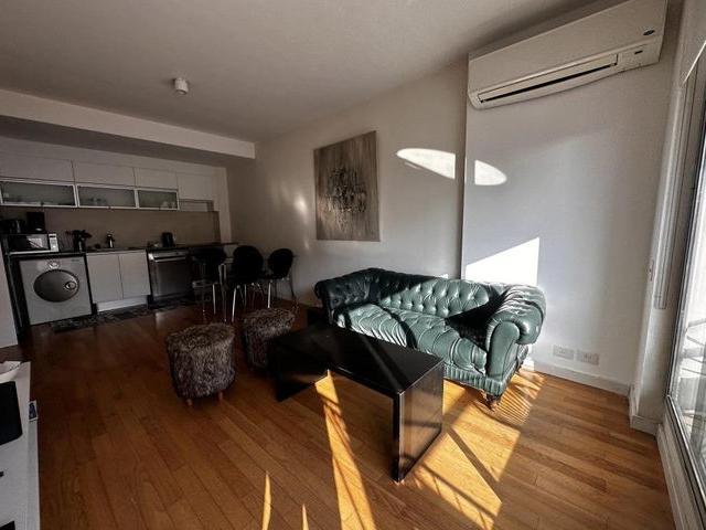 Apartamento en alquiler en Monserrat