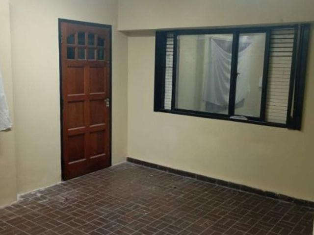 Apartamento en alquiler en Morón