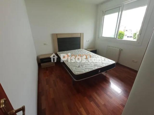 Apartamento en alquiler en Narón