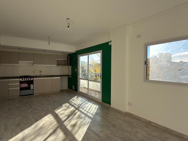 Apartamento en alquiler en Parque Patricios
