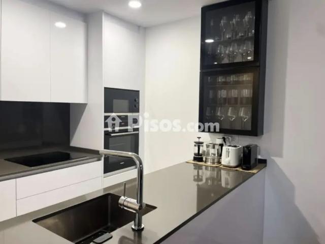 Apartamento en alquiler en Paseo de los Martiricos, 23