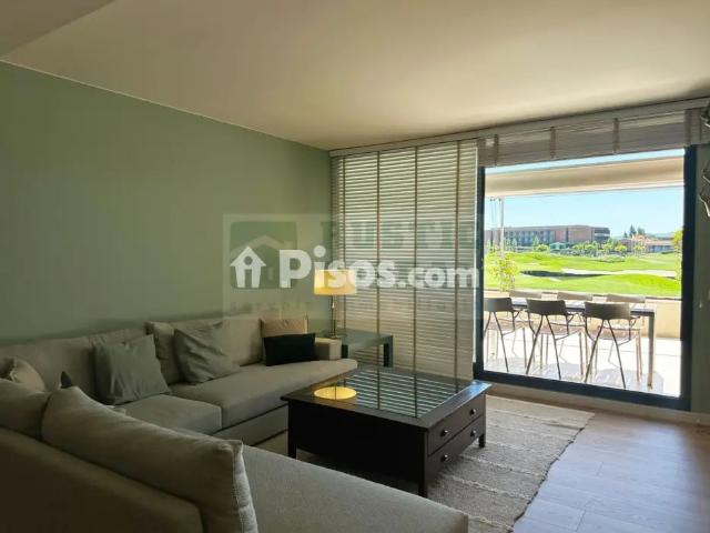 Apartamento en alquiler en Paseo del Golf