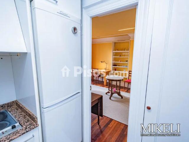 Apartamento en alquiler en Paseo del General Dávila, cerca de Calle de Francisco Palazuelos