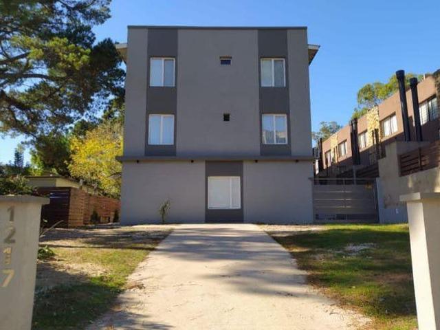 Apartamento en alquiler en Pinamar