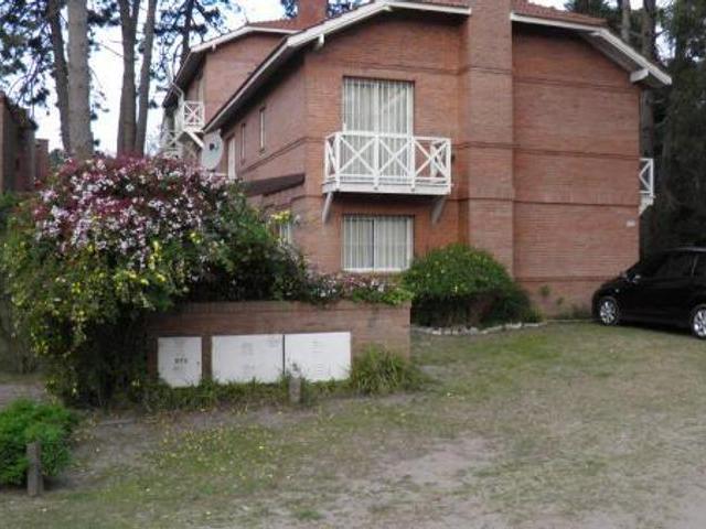 Apartamento en alquiler en Pinamar