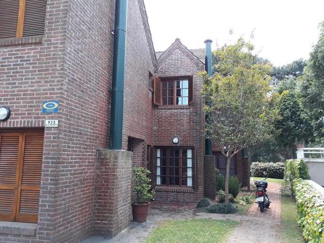 Apartamento en alquiler en Pinamar