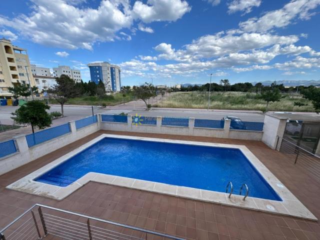 Apartamento en alquiler en Piles Valencia