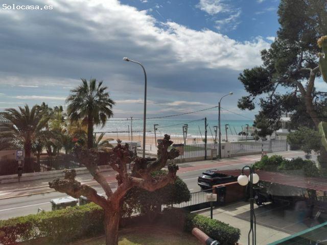 APARTAMENTO EN ALQUILER EN PRIMERA LINEA DE PLAYA