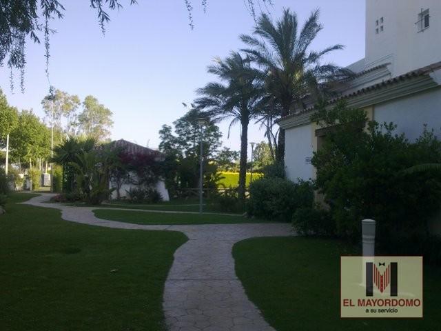 Apartamento en alquiler en Rota, 1.200 €/mes