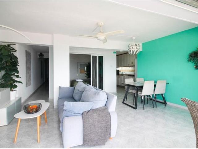 Apartamento en Alquiler en Santa Pola, Alicante