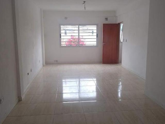 Apartamento en alquiler en San Justo