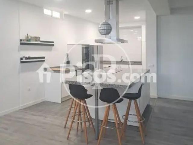 Apartamento en alquiler en Sector V El Canal
