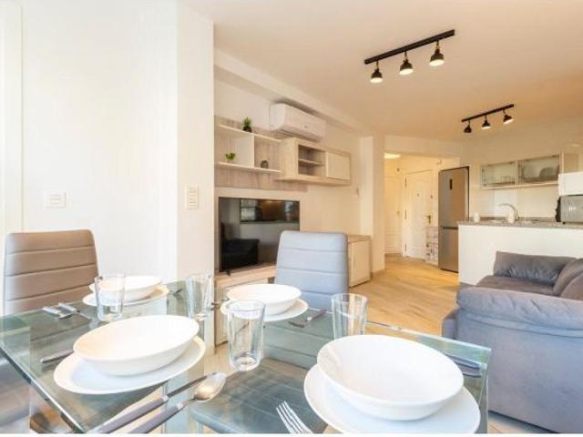 Apartamento en Alquiler Frente al Mar Larga Temporada