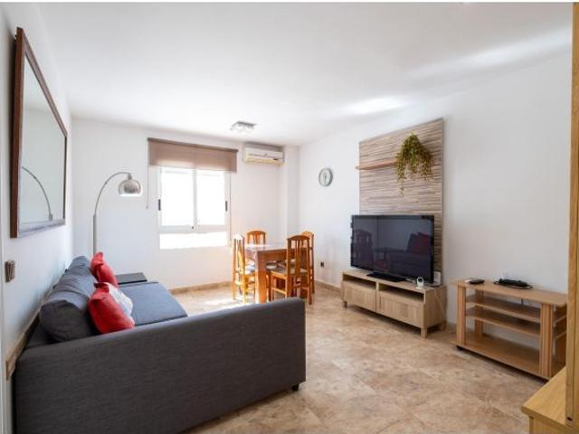 APARTAMENTO EN ALQUILER PARA ESTUDIANTES UNIVERSITARIOS. ZONA SEMINARI CEU