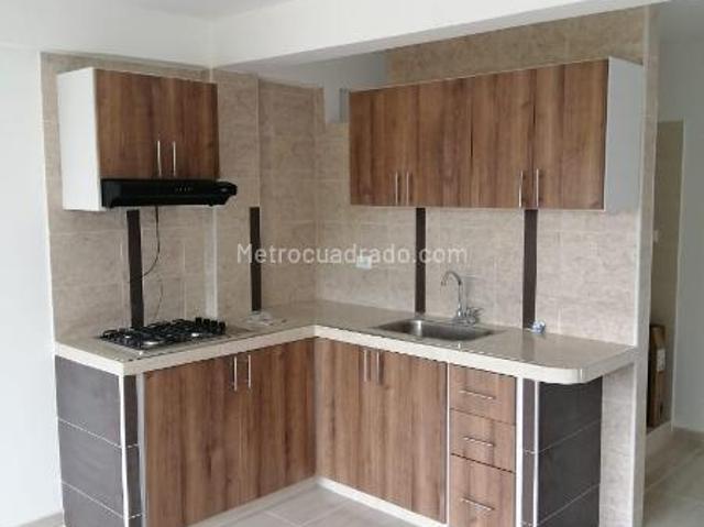 Apartamento en Arriendo, URBANIZACIÓN PRADRAS DE SANTA RITA ETAPA 2, Ibagué