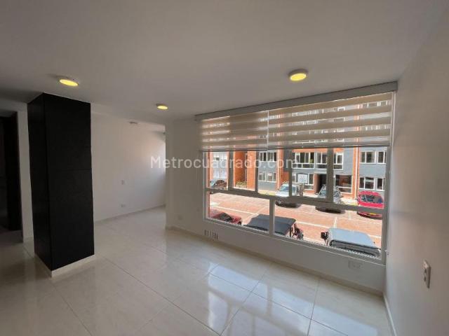 Apartamento en Arriendo, Variante Chia a 300m de la Av Pradilla, Chía