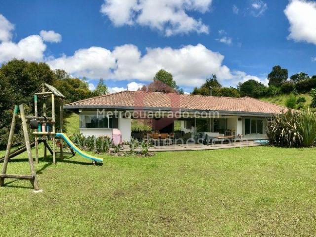 Apartamento en Arriendo, Vereda Sajonia, Rionegro