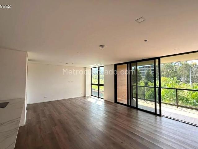 Apartamento en Arriendo, Alto De Las Palmas, Medellín