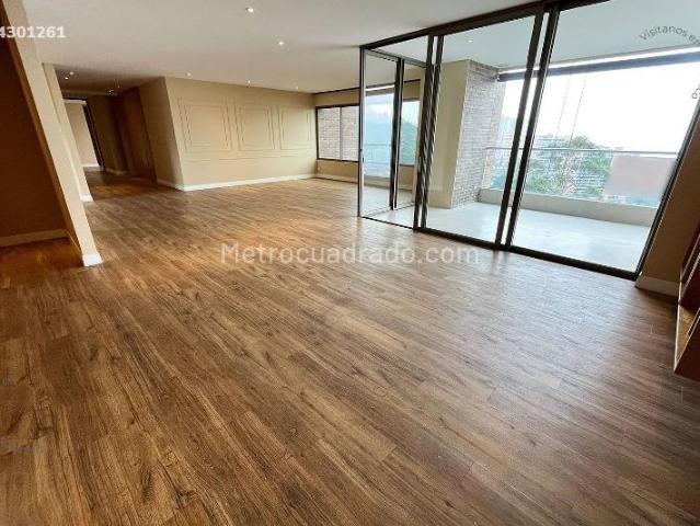 Apartamento en Arriendo, Altos Del Poblado, Medellín