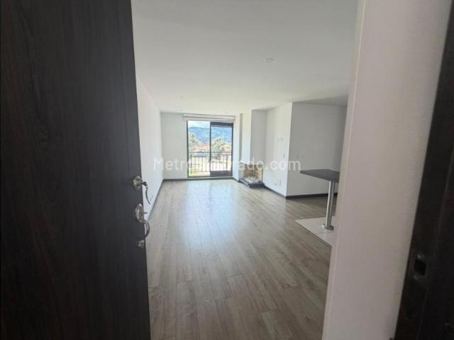 Apartamento en Arriendo, Avenida Chlacos, Chía