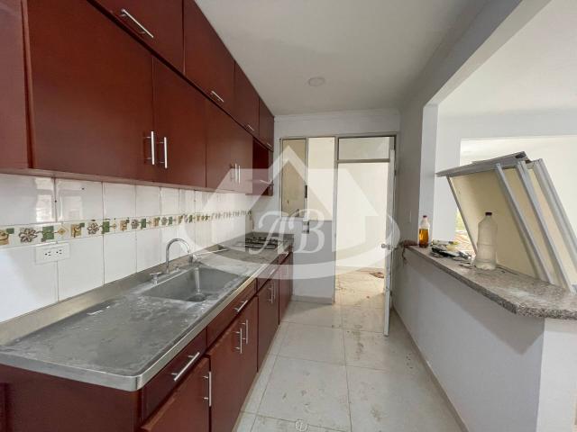 APARTAMENTO EN ARRIENDO BARRIO CASTELLANA|9838