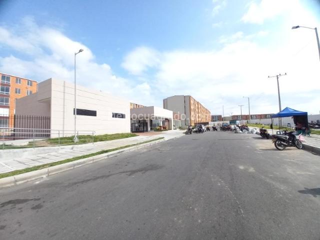 Apartamento en Arriendo, C R Arboleda Campestre Mandarino Piso 2, Ibagué