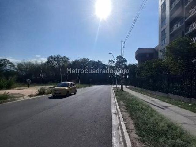 Apartamento en Arriendo, C r Bosque San Angel Piso 2, Ibagué