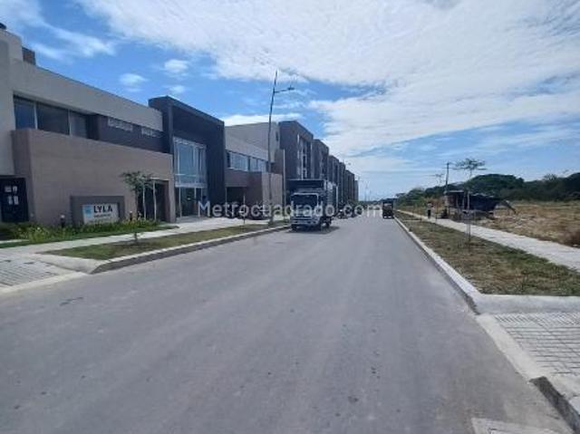 Apartamento en Arriendo, C r Lyla Hacienda Santa Cruz Piso 5 Sin Ascensor, Ibagué