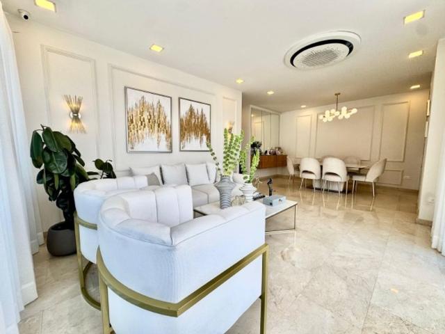 Apartamento en arriendo Calle 5a 10 30, Castillo Grande, Cartagena De Indias, Bolívar, Col