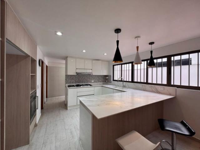 Apartamento en arriendo Calle 70a 23 B 25, Camelia, Manizales, Caldas, Col