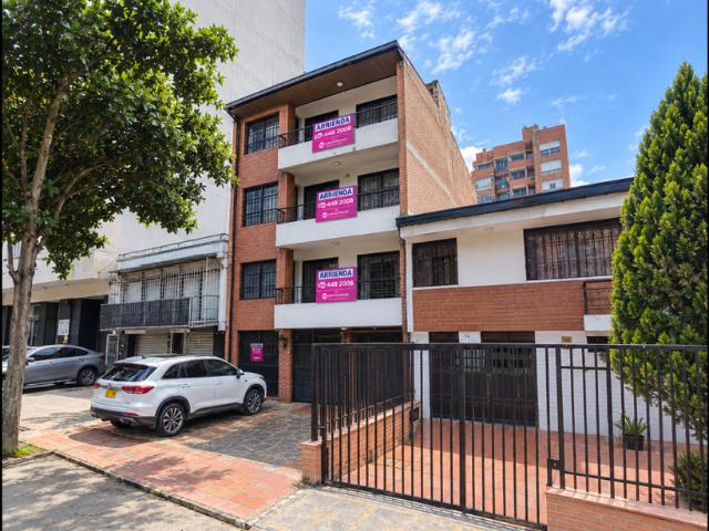 Apartamento en arriendo Calle 32ee, El Nogal Los Almendros, Comuna 16 Belén, Perímetro Urbano Medellín, Medellín, Valle De Aburrá, Antioquia, Rap Del Agua Y La Montaña, 050032, Colombia