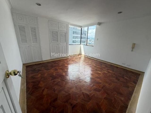 Apartamento en Arriendo, CENTRO, Pereira