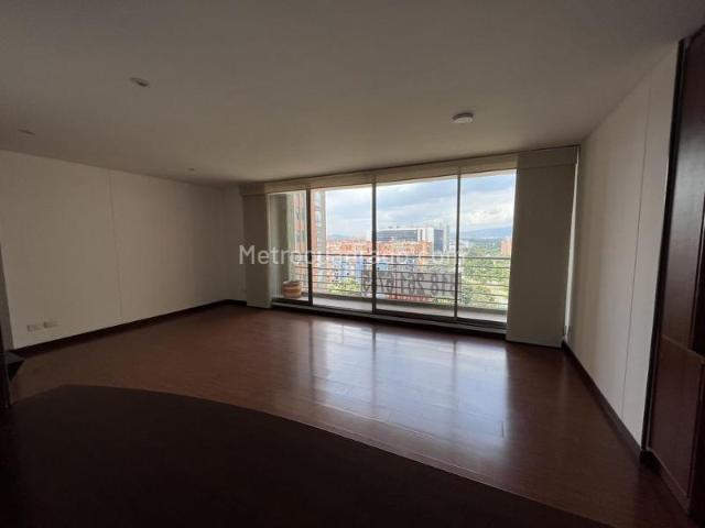 Apartamento en Arriendo, CIUDAD SALITRE, Bogotá D.C