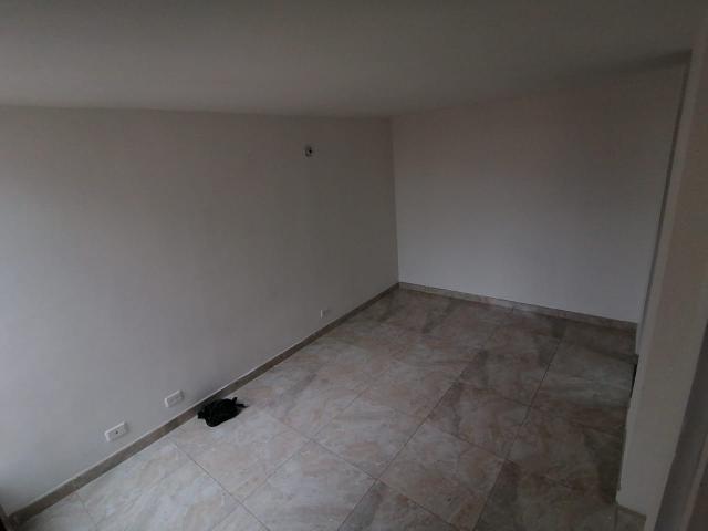 APARTAMENTO EN ARRIENDO CIUDAD VERDE CONJUNTO ROSAL CERCA A TERREROS S