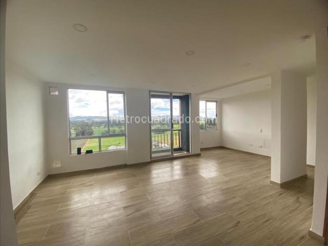 Apartamento en Arriendo, Conjunto Residencial Verde Oliva La Prosperidad En Madrid, Madrid
