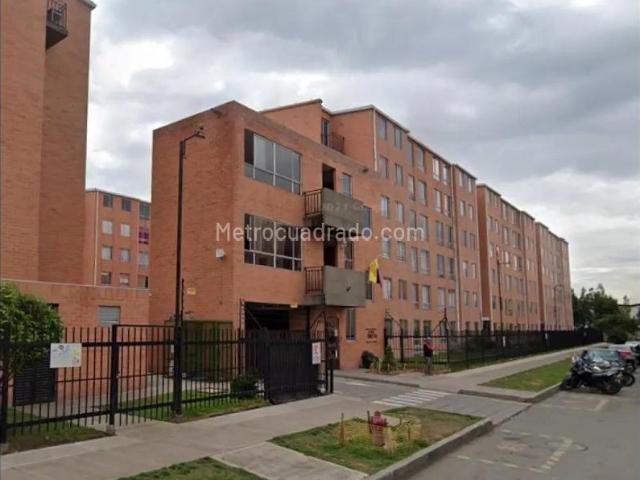 Apartamento en Arriendo, CONJUNTO RESIDENCIAL LA FINCA SUPER MANZANA 10A, Madrid
