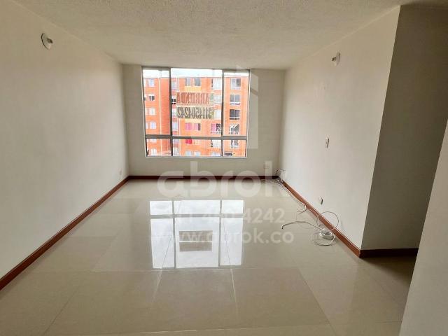 APARTAMENTO EN ARRIENDO CONJUNTO SAUCO SOACHA CIUDAD VERDE