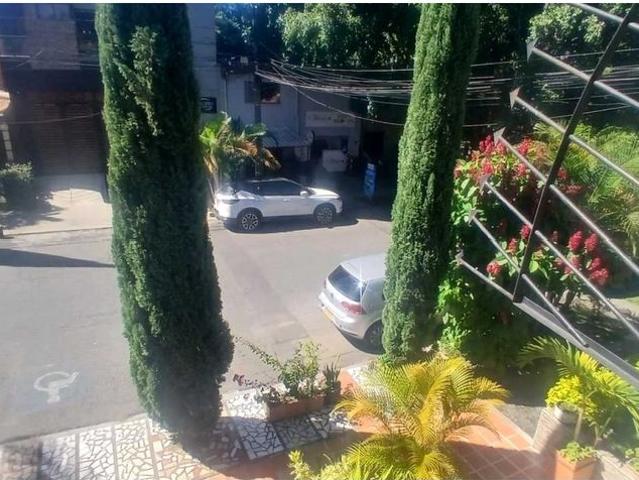Apartamento en arriendo Drogas Comfianza, El Nogal Los Almendros, Medellín, Antioquia, Col
