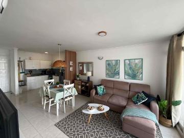 Apartamento en arriendo Edificio Centro Turistico Y Del Caribe, Calle 5, Cartagena De Indias, Bolívar, Colombia