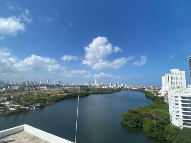 Apartamento en arriendo El Cabrero, Industria De La Bahía