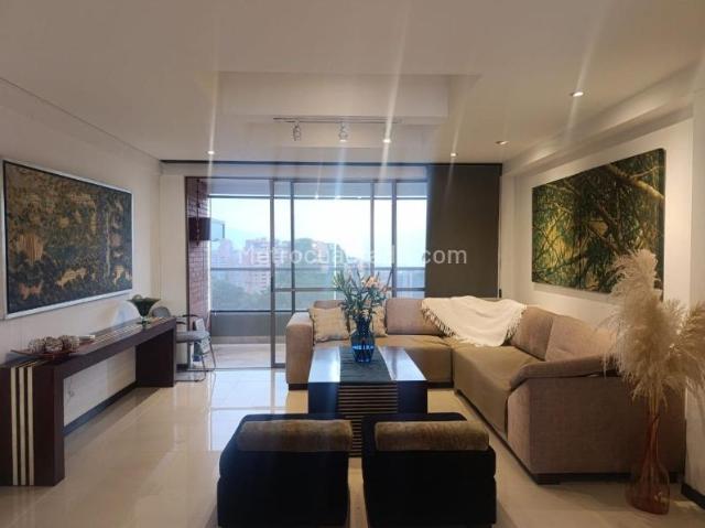 Apartamento en Arriendo, EL POBLADO, Medellín