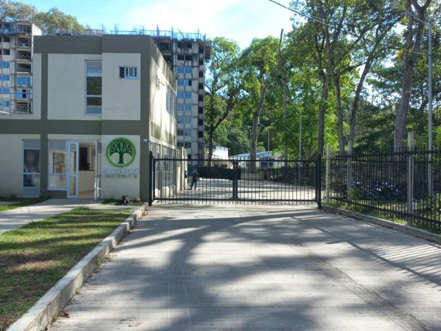APARTAMENTO en ARRIENDO en URBANIZACIÓN HACIENDA EL BOSQUE PISO 3