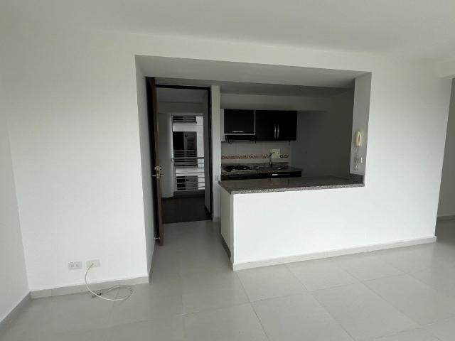 APARTAMENTO EN ARRIENDO EN ABADIAS