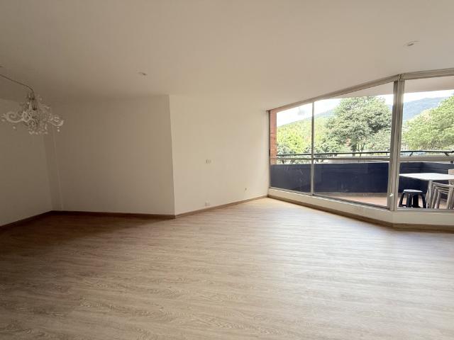 Apartamento EN ARRIENDO EN Bogotá EN El Chico 390297 $4.404.400